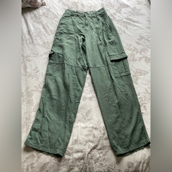 Anthropologie Pilcro Slim Linen Cargo Beach Pants XS Olive Green Baggy Relaxed - Picture 2 of 9